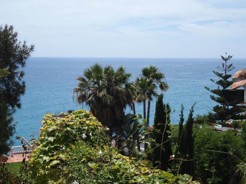 Hostal Tres Soles Nerja Chambre photo