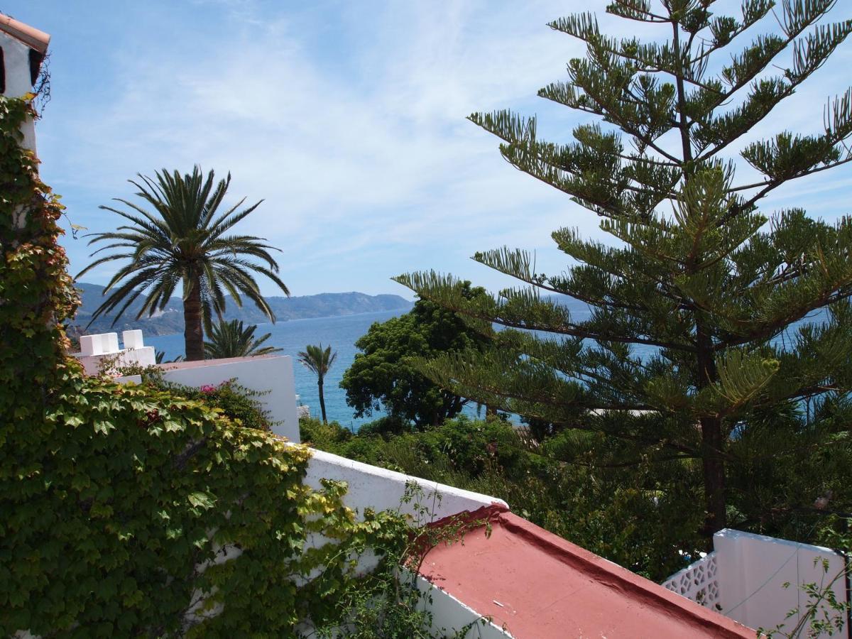 Hostal Tres Soles Nerja Chambre photo